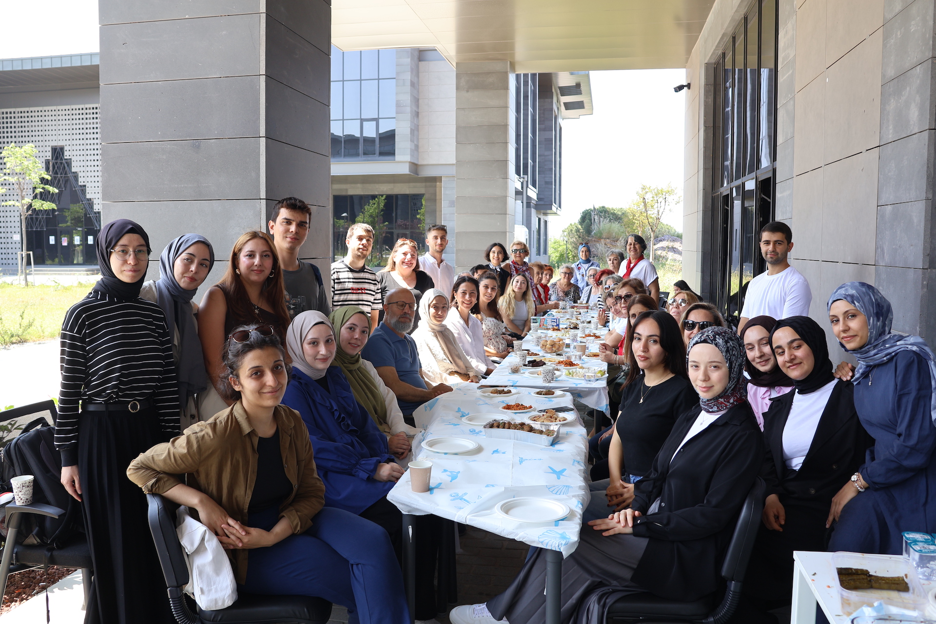 Nesiller Marmara'da buluştu